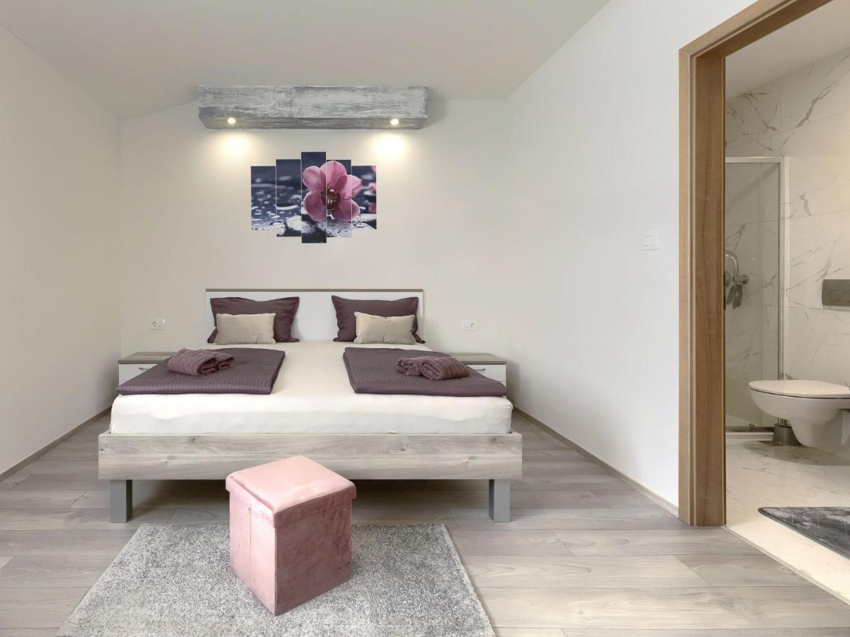 Holiday Home Casa Gverino By Interhome Plomin Eksteriør bilde