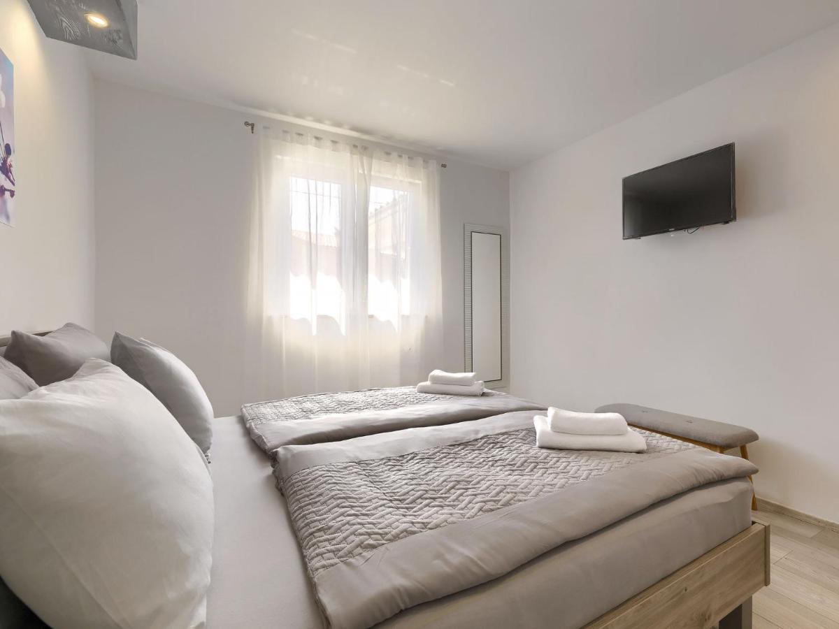 Holiday Home Casa Gverino By Interhome Plomin Eksteriør bilde